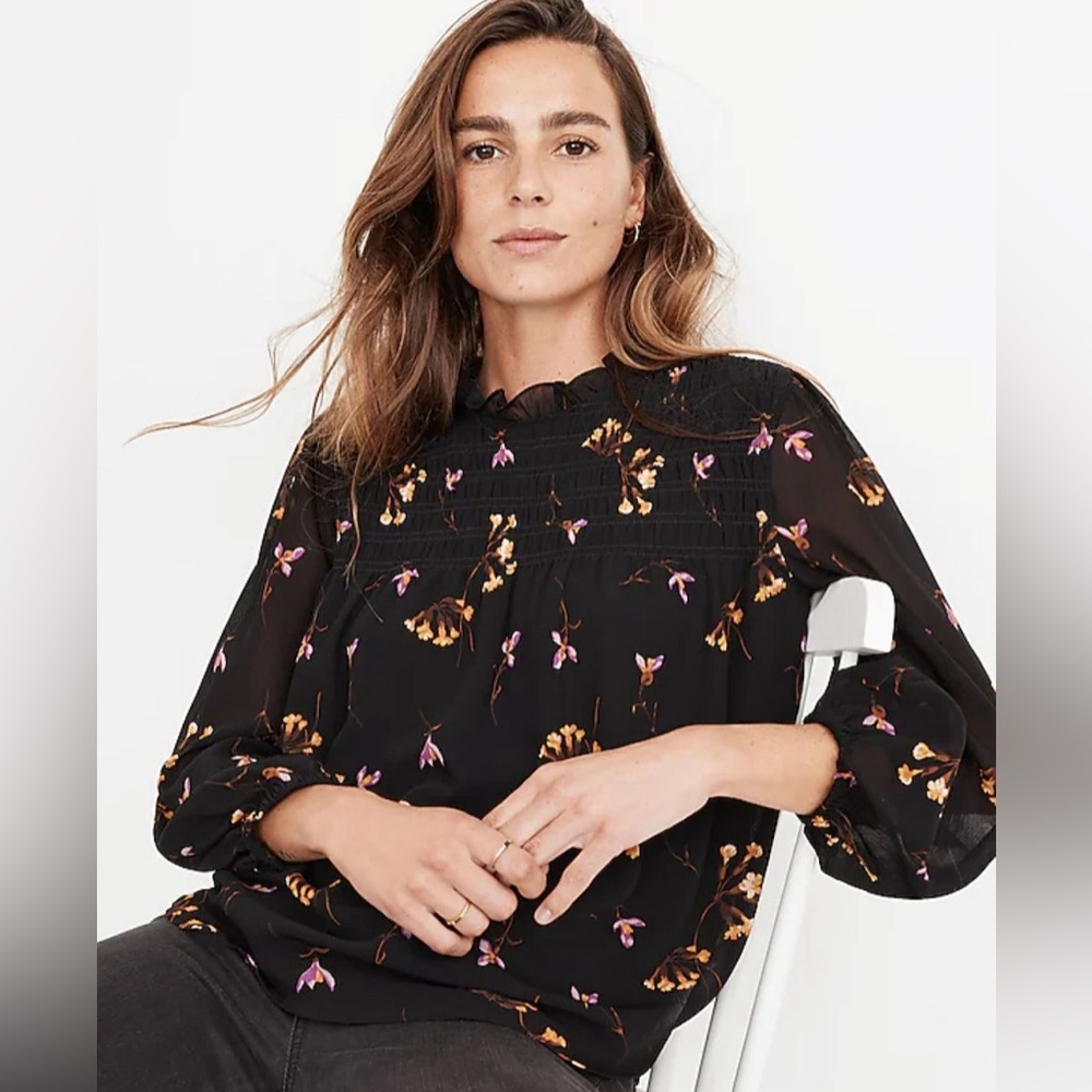 Madewell Georgette Ruffle-Collar Smocked Top in Falling Freesias